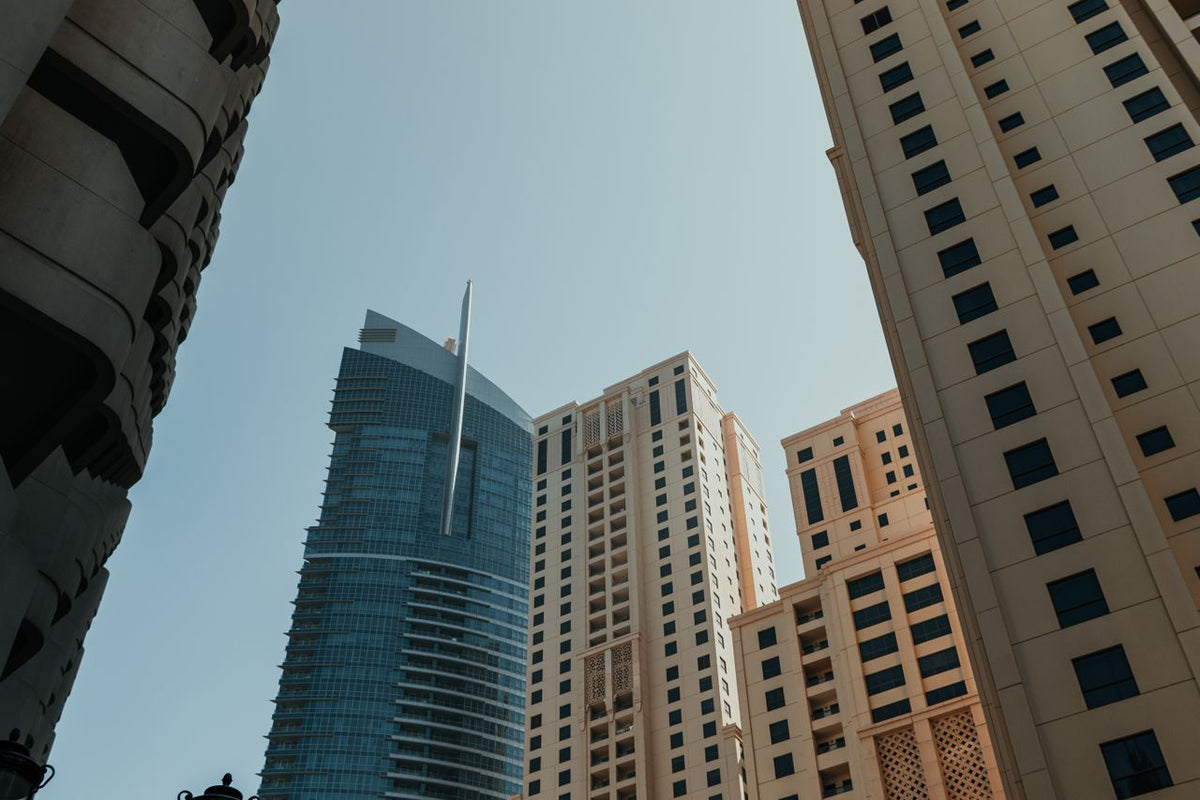 How to Buy Entire Buildings in Dubai ⭐